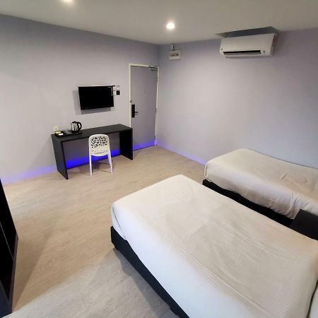 Wow Hotel Penang George Town Ngoại thất bức ảnh