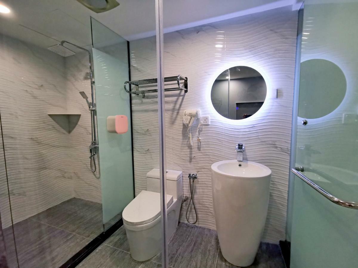 Wow Hotel Penang George Town Ngoại thất bức ảnh