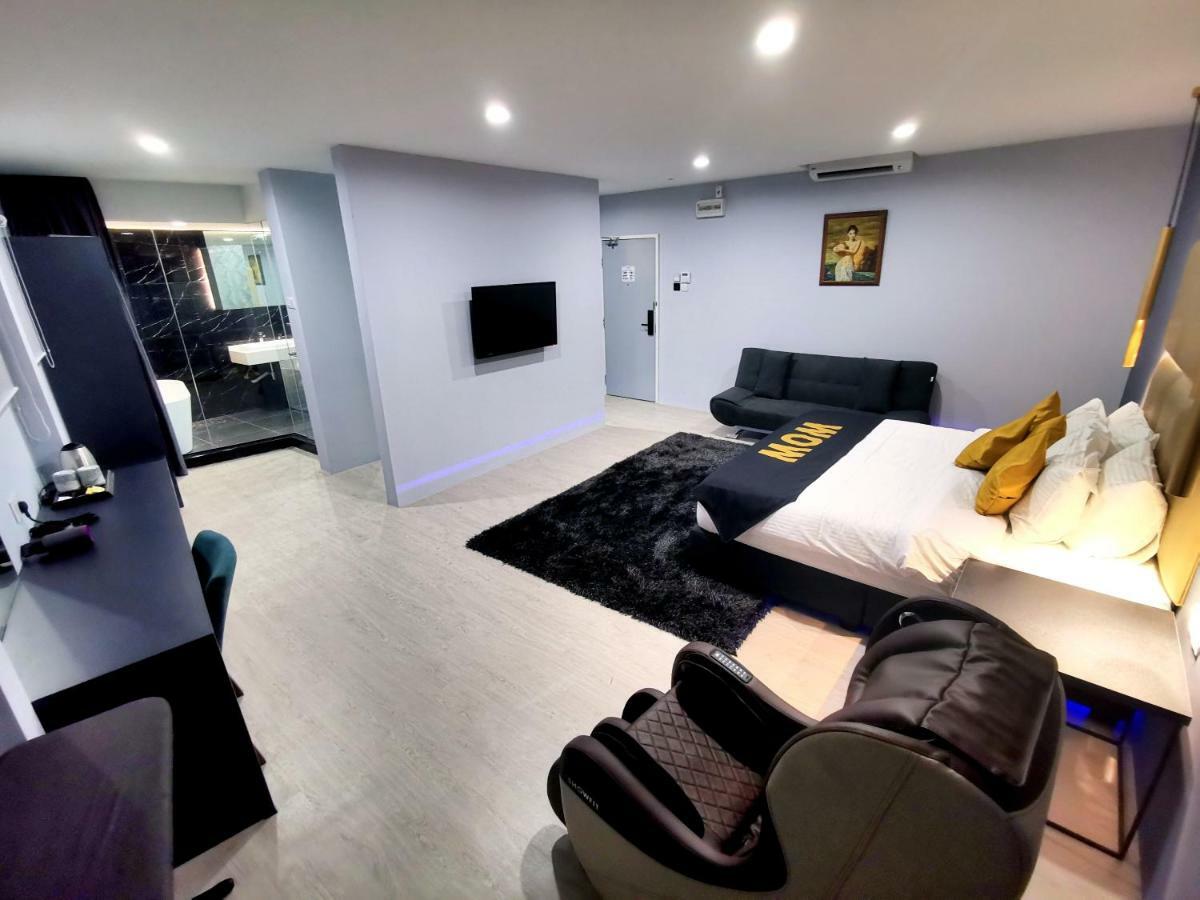Wow Hotel Penang George Town Ngoại thất bức ảnh