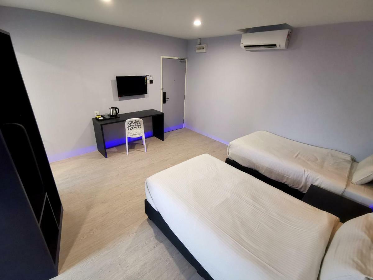 Wow Hotel Penang George Town Ngoại thất bức ảnh